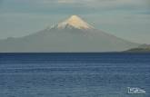 O magnífico vulcão Osorno e o lago Llanquihue, em Puerto Varas, no sul do Chile